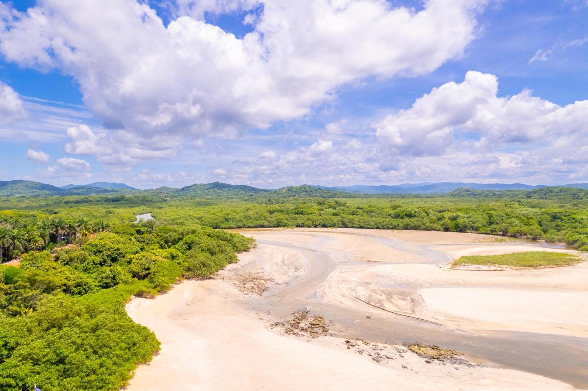 Villa Cerca Del Mar 6- 3Br House With Pool Tamarindo Ngoại thất bức ảnh